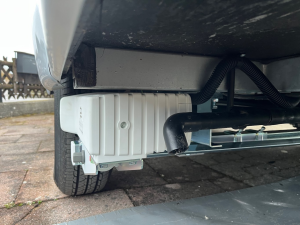 Touring montage mover