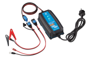 Victron BPC121531064R Blue IP65 Charger 12/15 230V CEE 7/17 (0,93 kg)